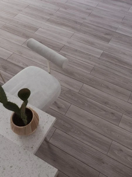 Ламинат Egger PRO 10/33 4V Дуб Камвуния серый EPL221 в Дзержинске