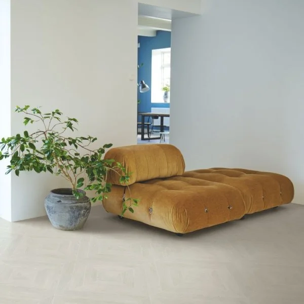 Ламинат Pergo Chevron 12 Pro Дуб Морозный Патинированный L1254-04157 в Дзержинске