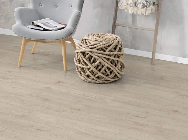 Ламинат Egger PRO 8/33 4V Вуд Ашкрофт EPL039 в Дзержинске